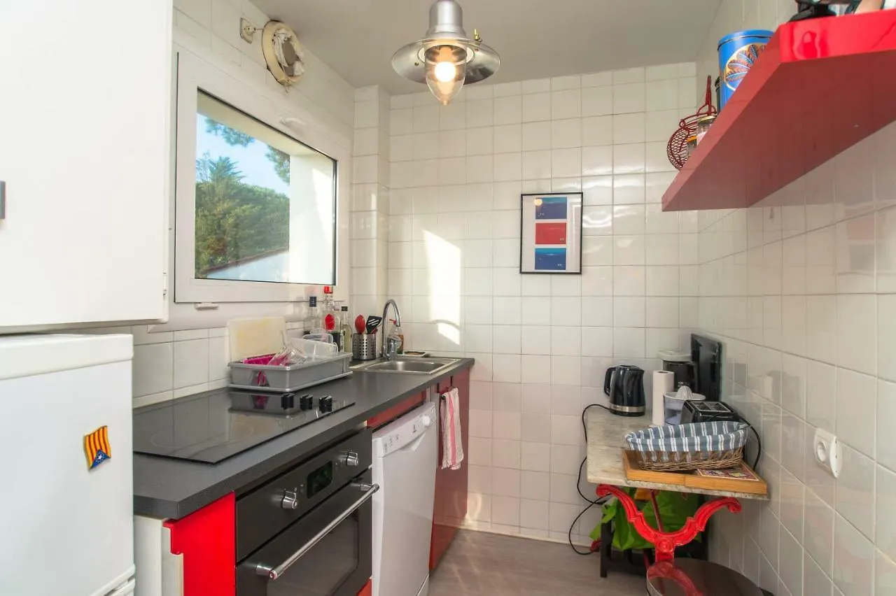Ay-3 Calella De Palafrugell, 4 Pax Apartment Spain